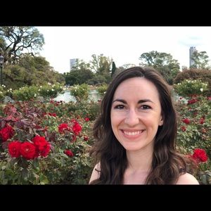 Meet your Posher, Whitney